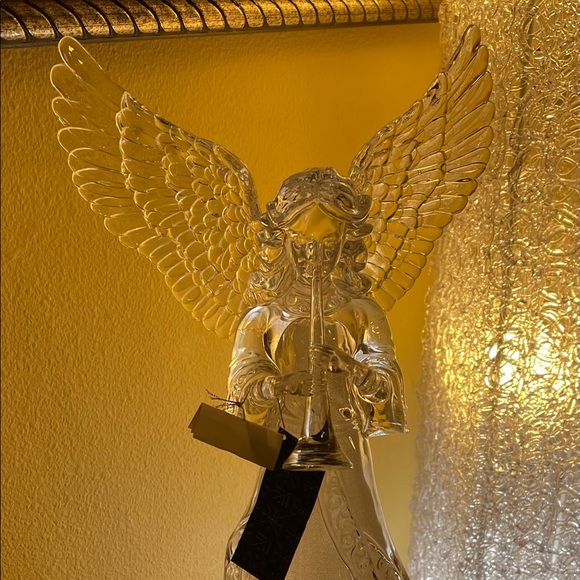 Angel Playing Instrument Statue